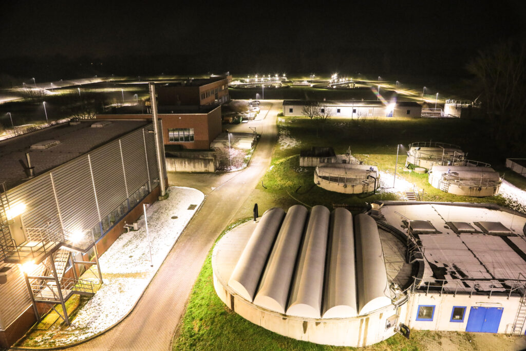 DKA_Nacht Gelände Kläranlage bei Nacht