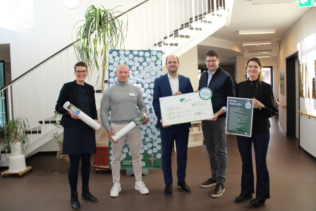 Spendenübergabe im Anhalt Hospiz